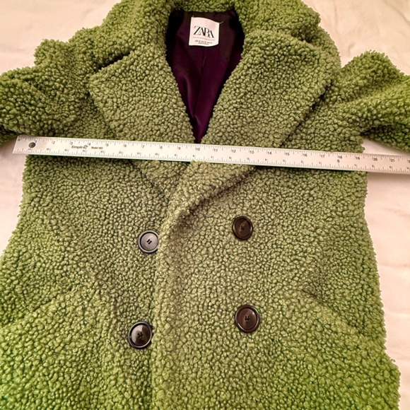Zara Green Boucle Double Breasted Coat Size XS Parisian Style As Seen In Paris - Picture 6 of 8